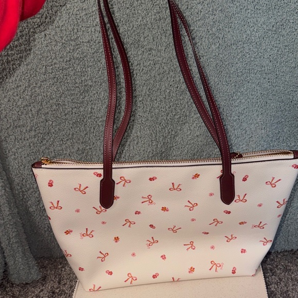 Coach Cream and Pink Bow Tote - Picture 3 of 6